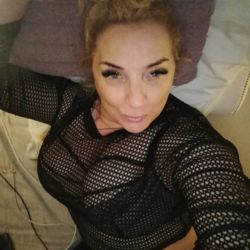 Janet is looking for singles for a date